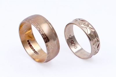 Lot 43 - Two 9ct gold wedding bands