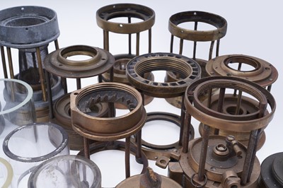 Lot 161 - A collection of lamp parts