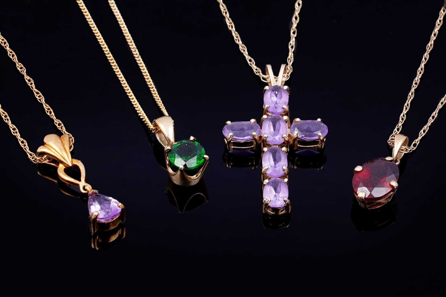 Lot 47 - Modern gemstone pendants