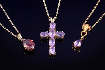 Lot 47 - Modern gemstone pendants