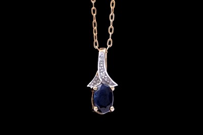 Lot 48 - A sapphire and diamond pendant necklace
