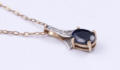 Lot 48 - A sapphire and diamond pendant necklace