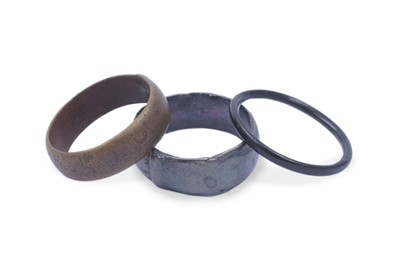 Lot 84 - Five metal detectorist discovered rings