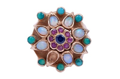 Lot 85 - A bespoke gemstone ring