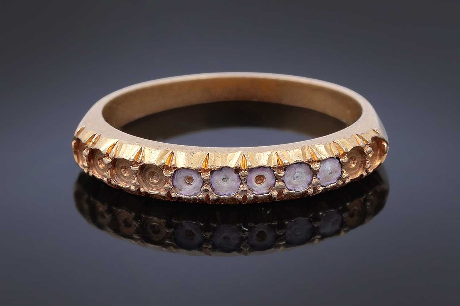 Lot 87 - A Victorian gold ring modelled after the antique | Discovered by a metal detectorist