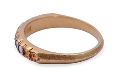 Lot 87 - A Victorian gold ring modelled after the antique | Discovered by a metal detectorist
