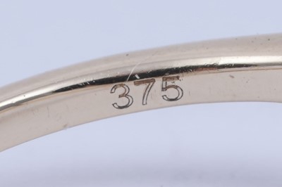 Lot 29 - A single stone black diamond ring