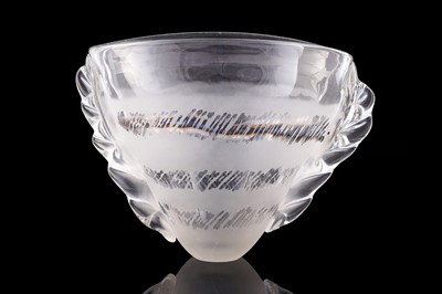 Lot 87 - A Jane Charles glass bowl
