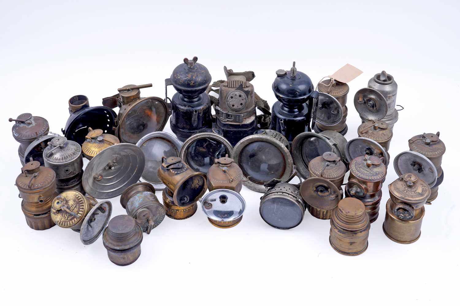 Lot 212 - A large selection of Carbide lamp parts