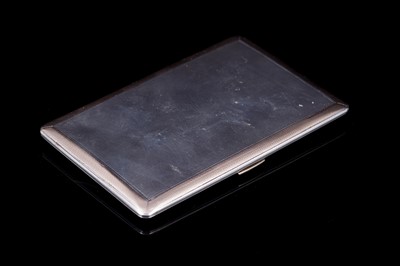 Lot 131 - A 1940s silver cigarette case