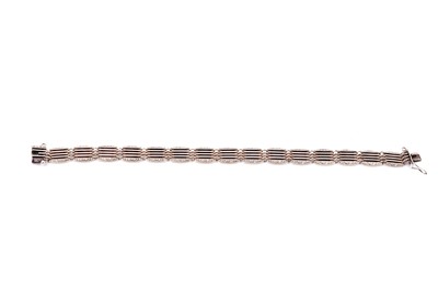Lot 82 - An early 20th Century 9ct gold fancy gate-link bracelet
