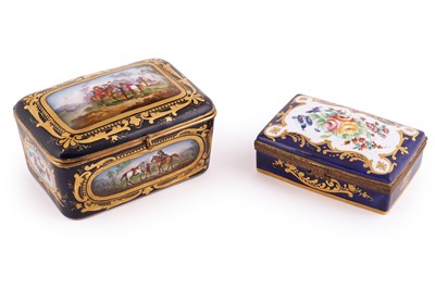 Lot 213 - A Sevres trinket box; and another similar box