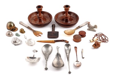 Lot 187 - A pair of early 20th Century ‘Brighton Bun’ travelling olive wood candlesticks; and other items