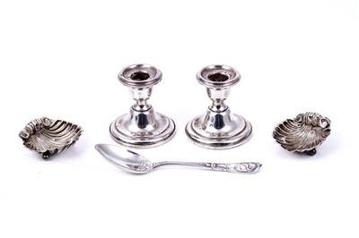Lot 146 - Silver items including an Edwardian silver horoscope spoon for the star sign Pisces
