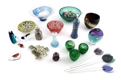 Lot 289 - Mainly Studio Glassware and other items