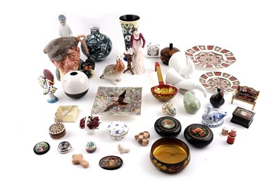 Lot 233 - Various ceramics