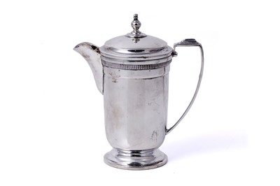 Lot 134 - A 1930s Art Deco silver cream jug