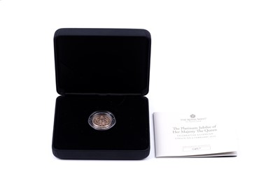Lot 14 - Royal Mint Queen Elizabeth II gold Platinum Jubilee Celebration Sovereign