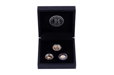 Lot 38 - The Bradford Exchange Elizabeth II 22ct gold Sovereign-Type Three Coin Set
