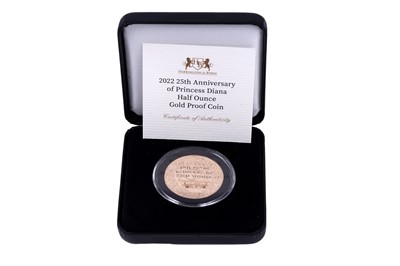 Lot 39 - Harrington & Byrne Elizabeth II 22ct gold 25th Anniversary of Princess Diana $10 Proof Coin