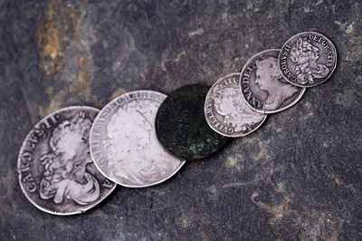 Lot 65 - A selection of mainly silver coinage