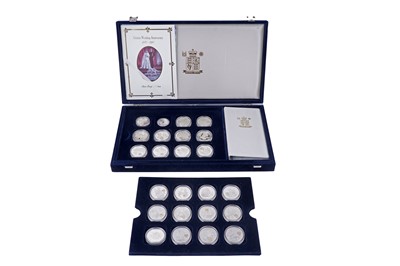 Lot 74 - Royal Mint Queen Elizabeth II Golden Wedding Anniversary