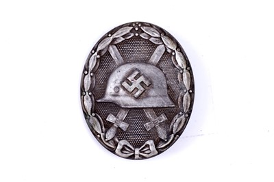 Lot 270 - German Second World War wound badge