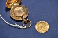 Lot 42 - An Edwardian VII gold sovereign, 1907;...