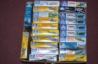 Lot 287 - Italaerei model constructor kits: 1:72 scale,...