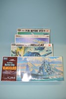 Lot 446 - Hasagawa model constructor kits, to include:...