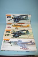 Lot 453 - Matchbox constructor kits, green series, to...