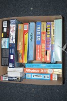 Lot 534 - Model constructor kits, by: SMER; Roden;...